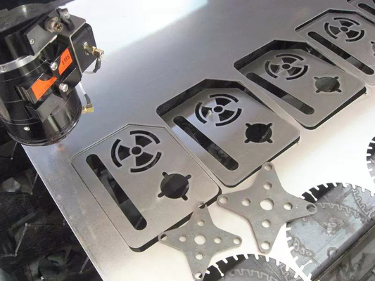 El trabajar a máquina de proceso de acero inoxidable del laser de AL1060 AL6061 modificó para requisitos particulares